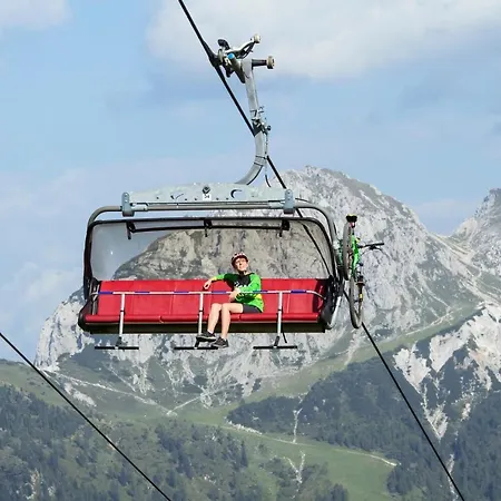 Solle Wulfenia Hutte Шале