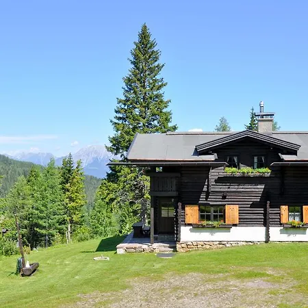 Solle Wulfenia Hutte *