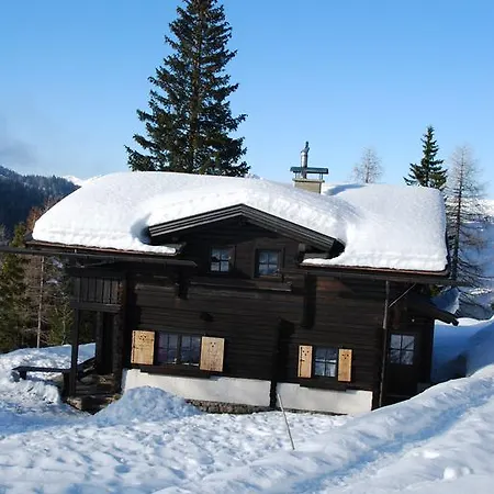 Solle Wulfenia Hutte Шале