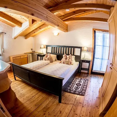 Solle Wulfenia Hutte